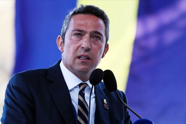 Ali Koç’tan Sürpriz Ziyaret: Kongre İçin İmza Toplayan Dernekle Yüzleşti
