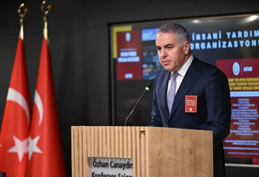 Eray Yazgan’dan Tansiyonu Yükselten Fenerbahçe Yorumu: “Hac Kafilesi Daha Kalabalıktı!”